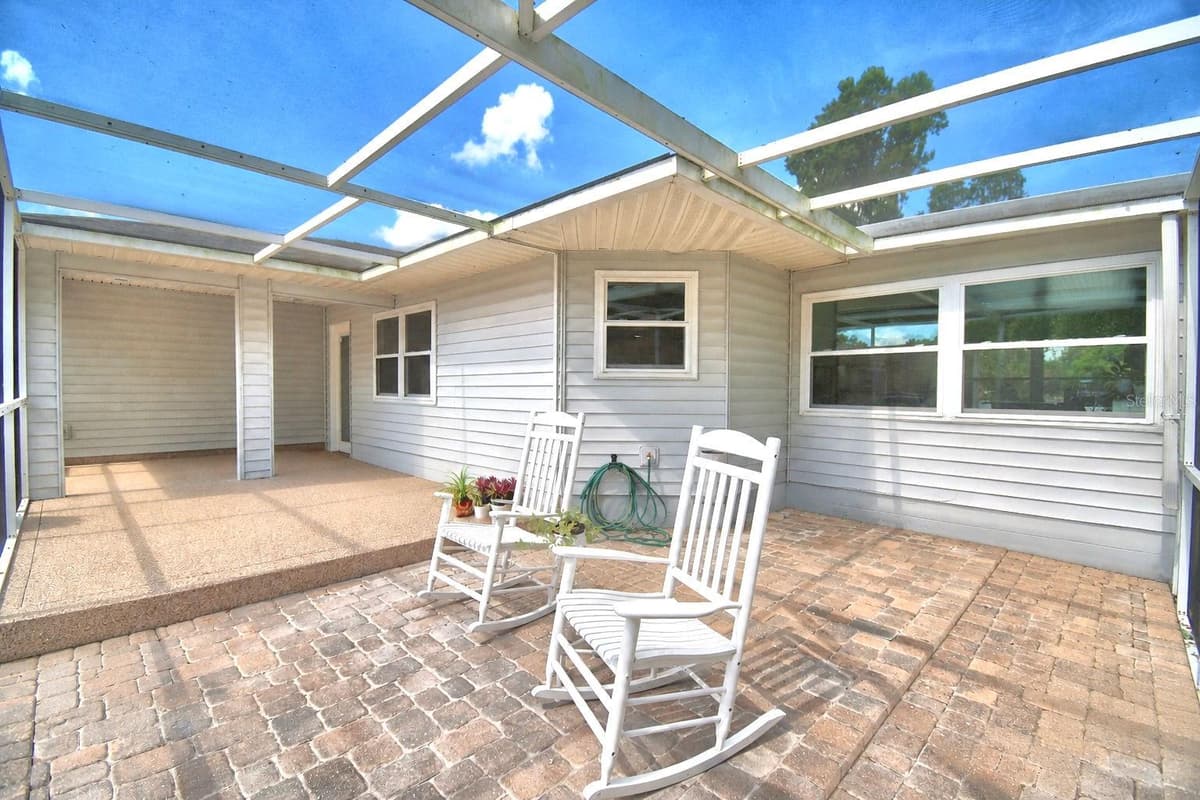 4789 SQUIRE HOLLOW DRIVE — photo 13 of 71