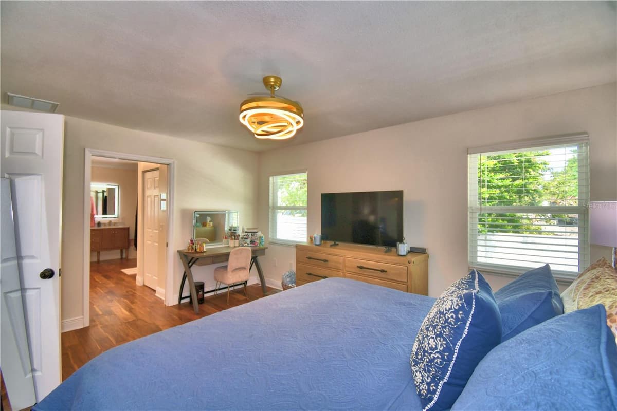 4789 SQUIRE HOLLOW DRIVE — photo 41 of 71