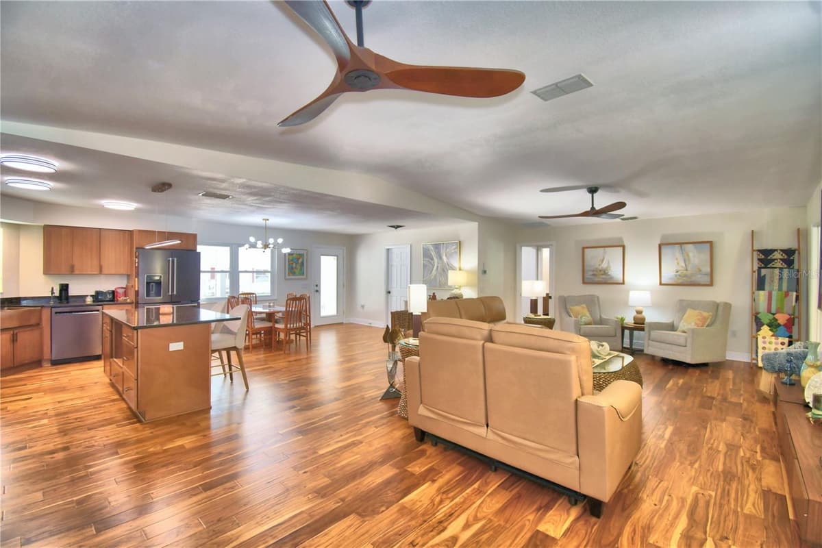 4789 SQUIRE HOLLOW DRIVE — photo 25 of 71