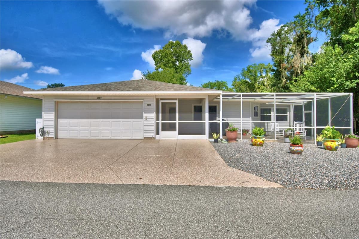 4789 SQUIRE HOLLOW DRIVE — photo 1 of 71