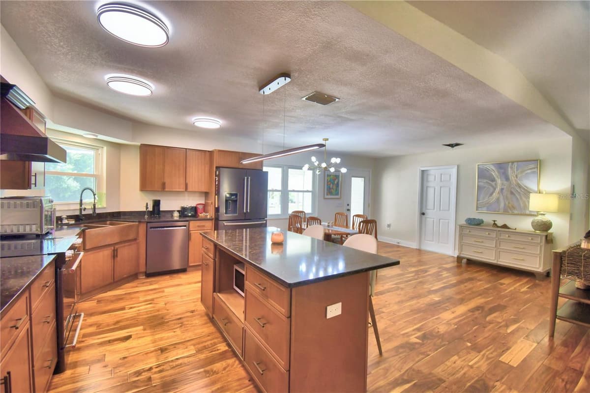 4789 SQUIRE HOLLOW DRIVE — photo 19 of 71