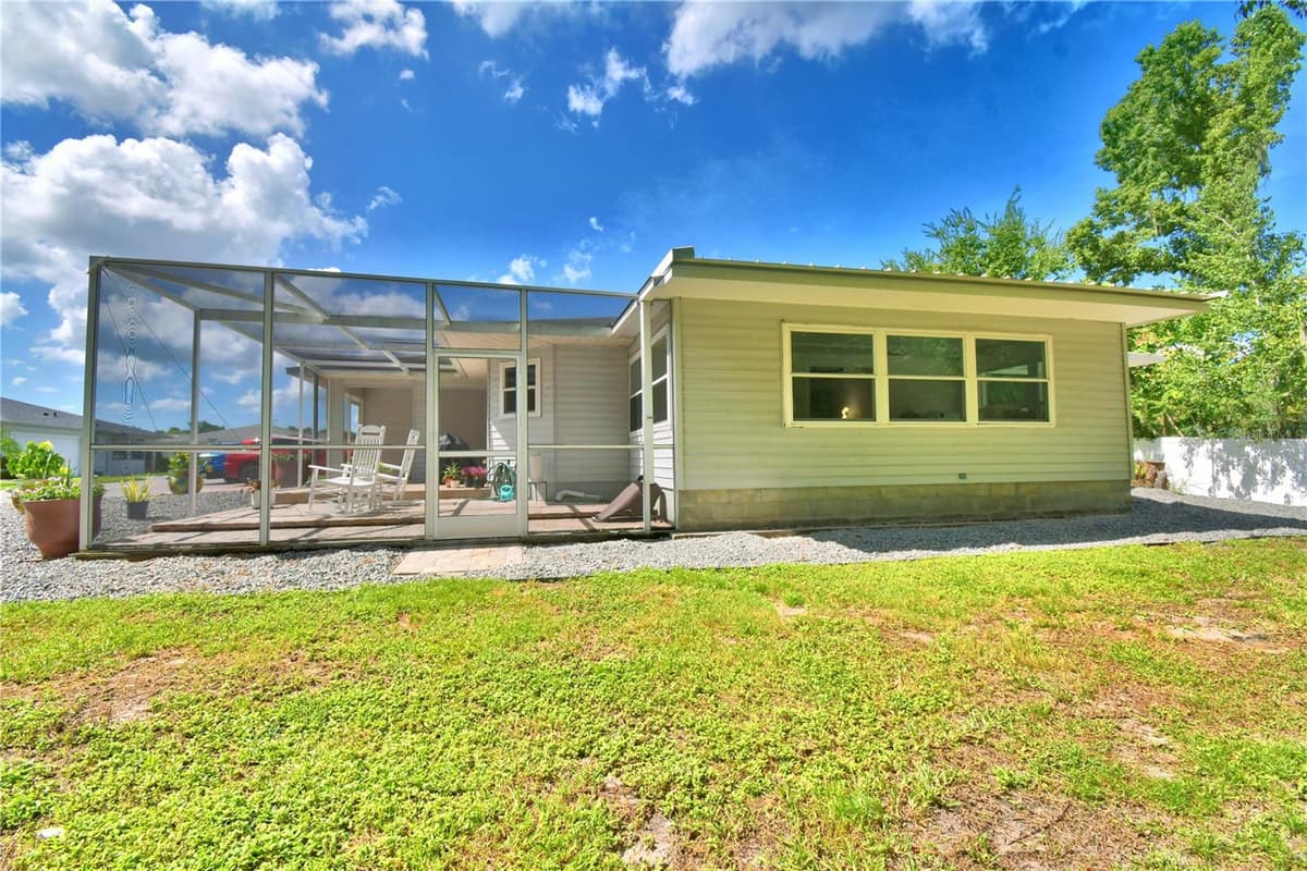4789 SQUIRE HOLLOW DRIVE — photo 4 of 71