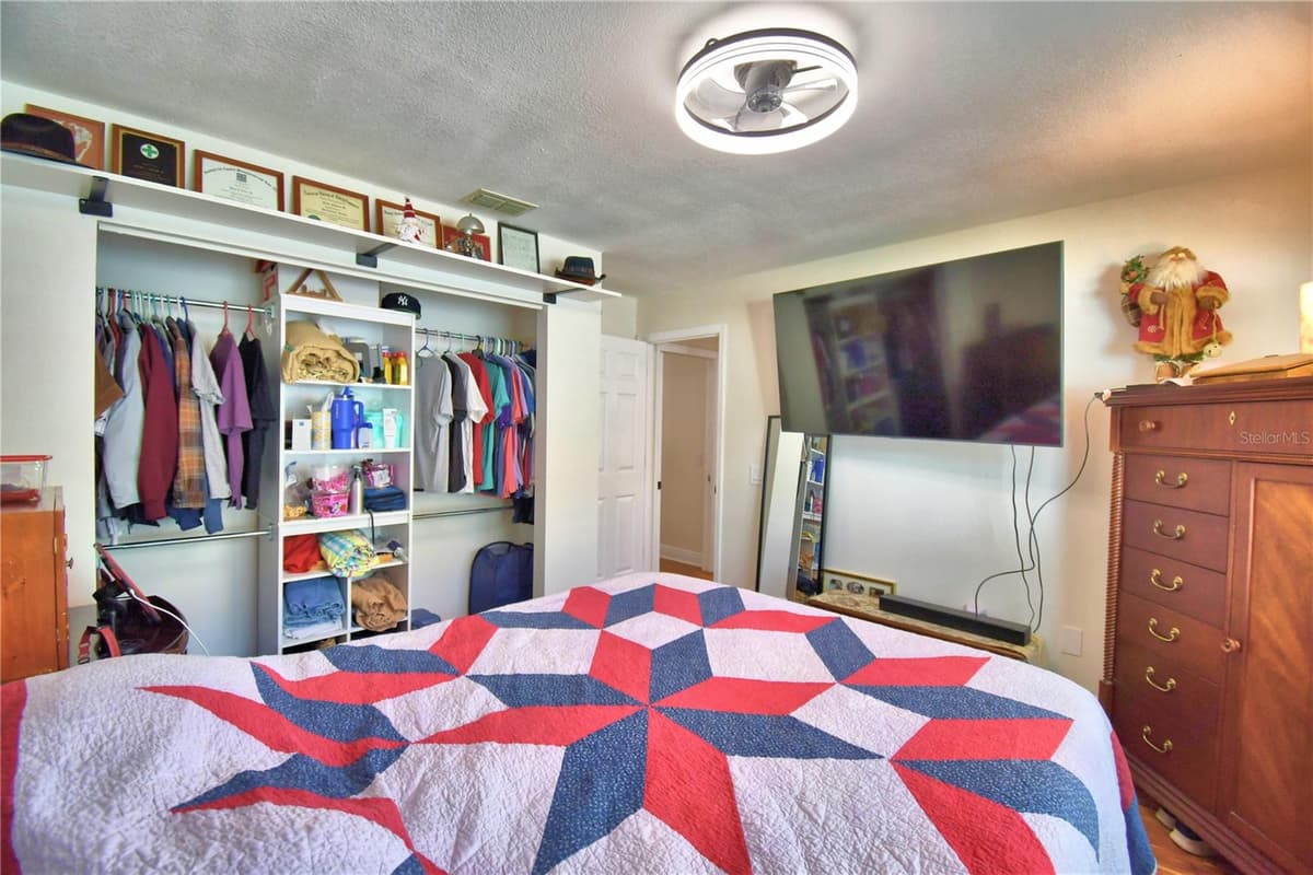 4789 SQUIRE HOLLOW DRIVE — photo 49 of 71
