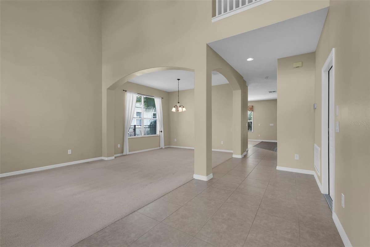 33519 TERRAGONA DRIVE — photo 15 of 67