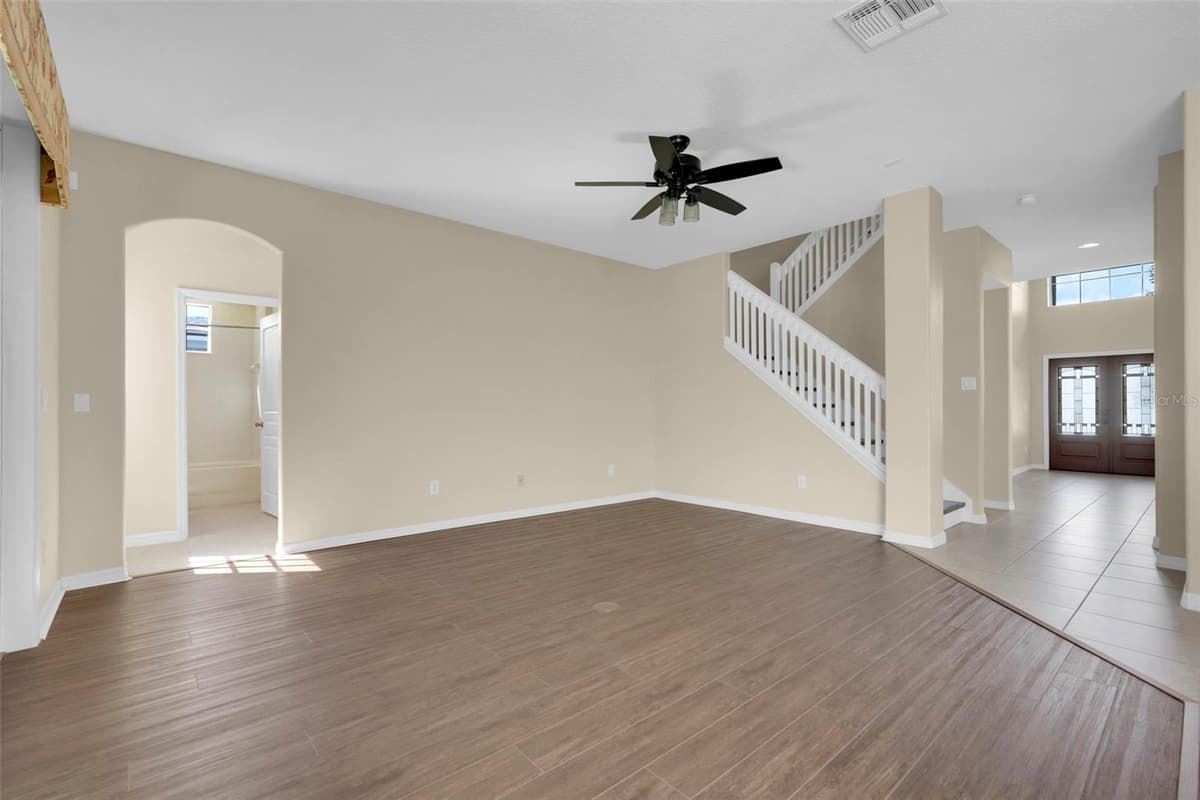 33519 TERRAGONA DRIVE — photo 16 of 67