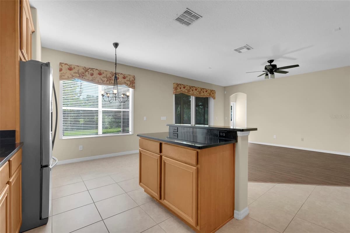 33519 TERRAGONA DRIVE — photo 23 of 67