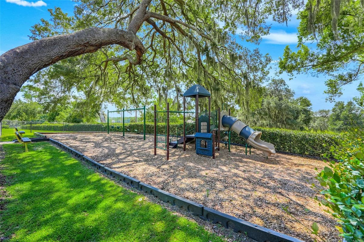33519 TERRAGONA DRIVE — photo 55 of 67