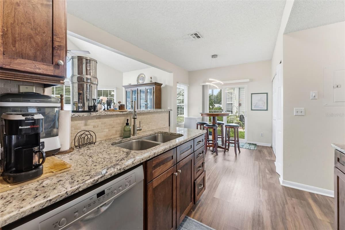 12237 ARMENIA GABLES CIR — photo 17 of 36