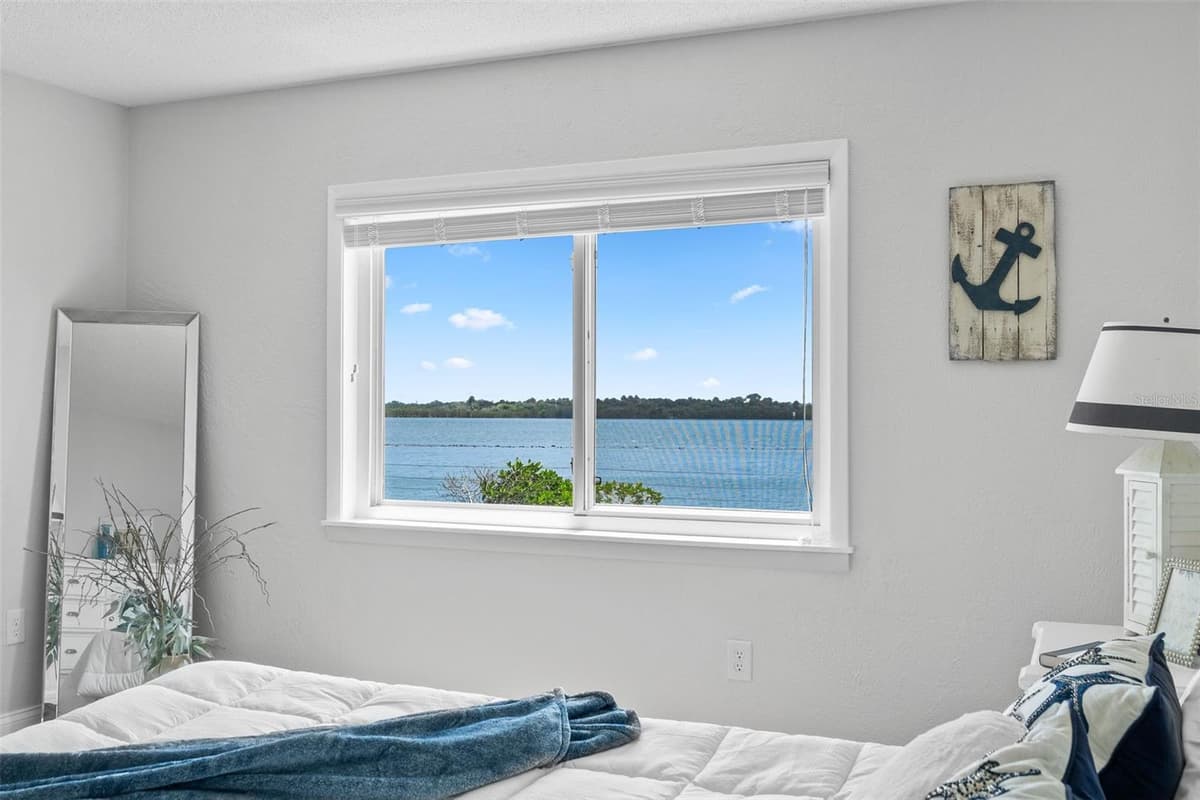 3606 PENINSULA DRIVE — photo 17 of 42