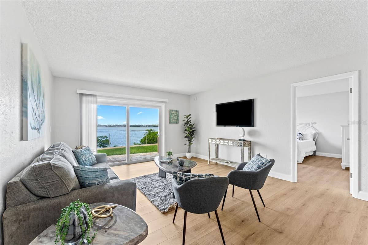 3606 PENINSULA DRIVE — photo 13 of 42