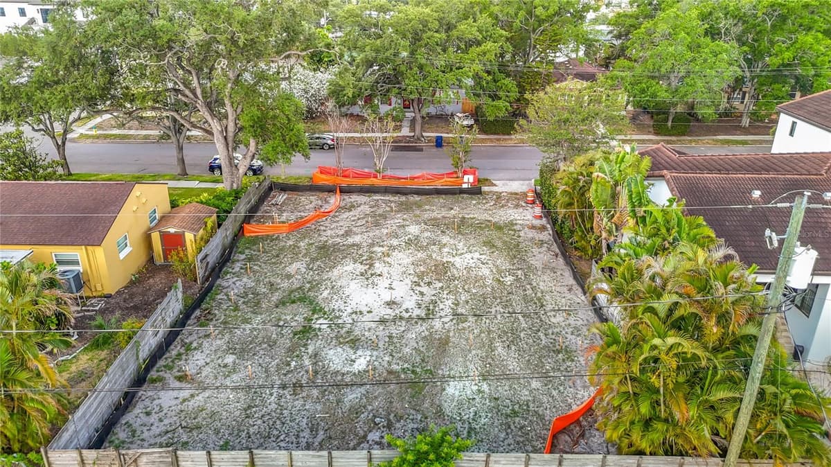 329 COLUMBIA DRIVE — photo 5 of 12