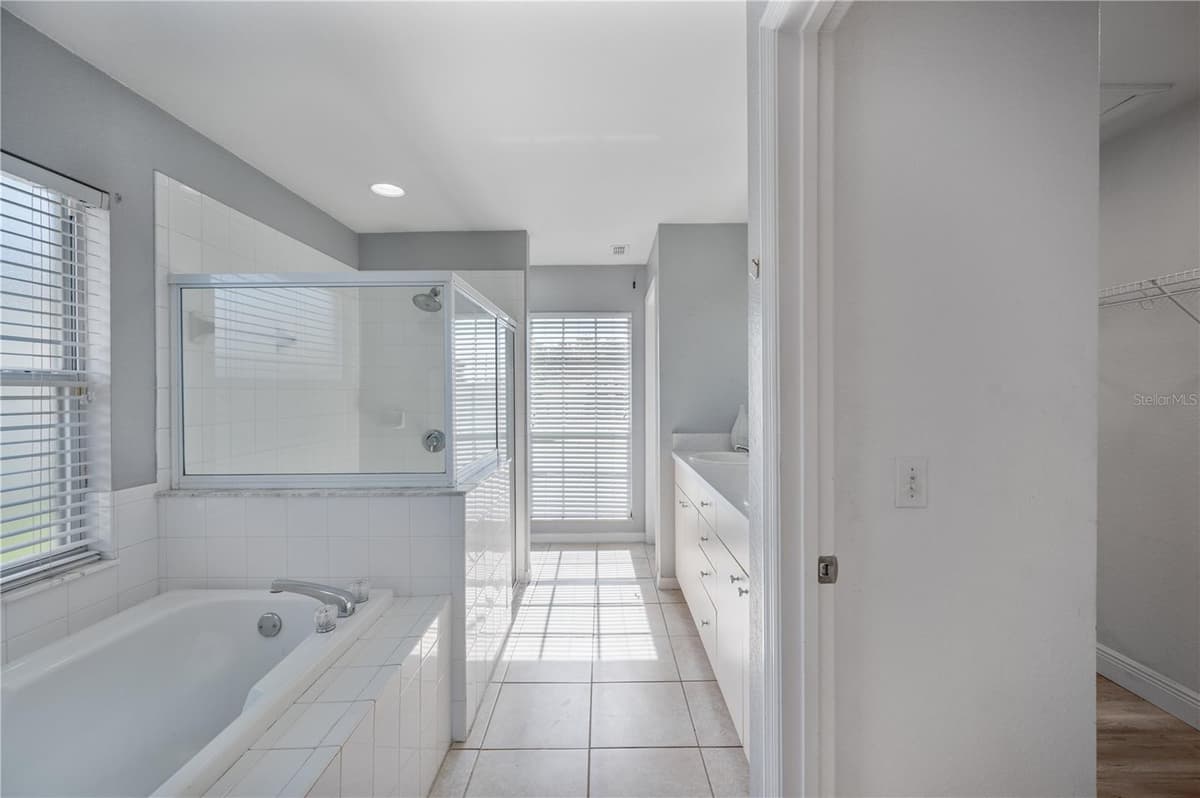 6059 HILLSIDE HEIGHTS DRIVE — photo 13 of 38