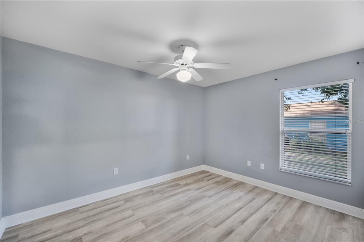 6059 HILLSIDE HEIGHTS DRIVE — photo 17 of 38