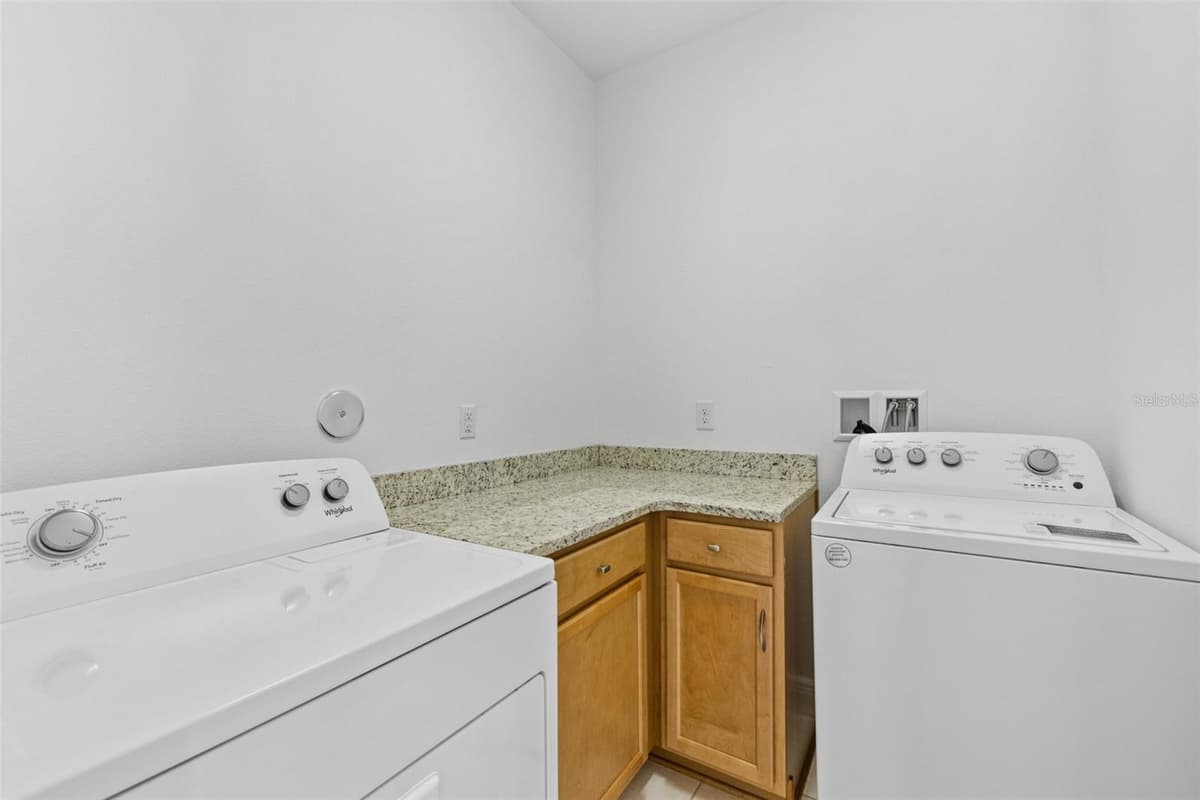 5303 CALADESI — photo 17 of 48