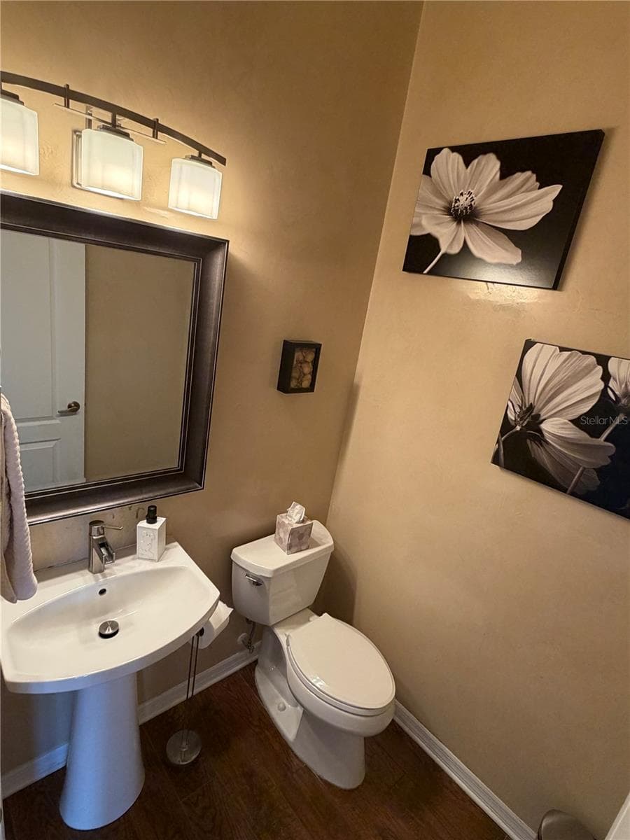 313 MACARTHUR PLACE — photo 14 of 19