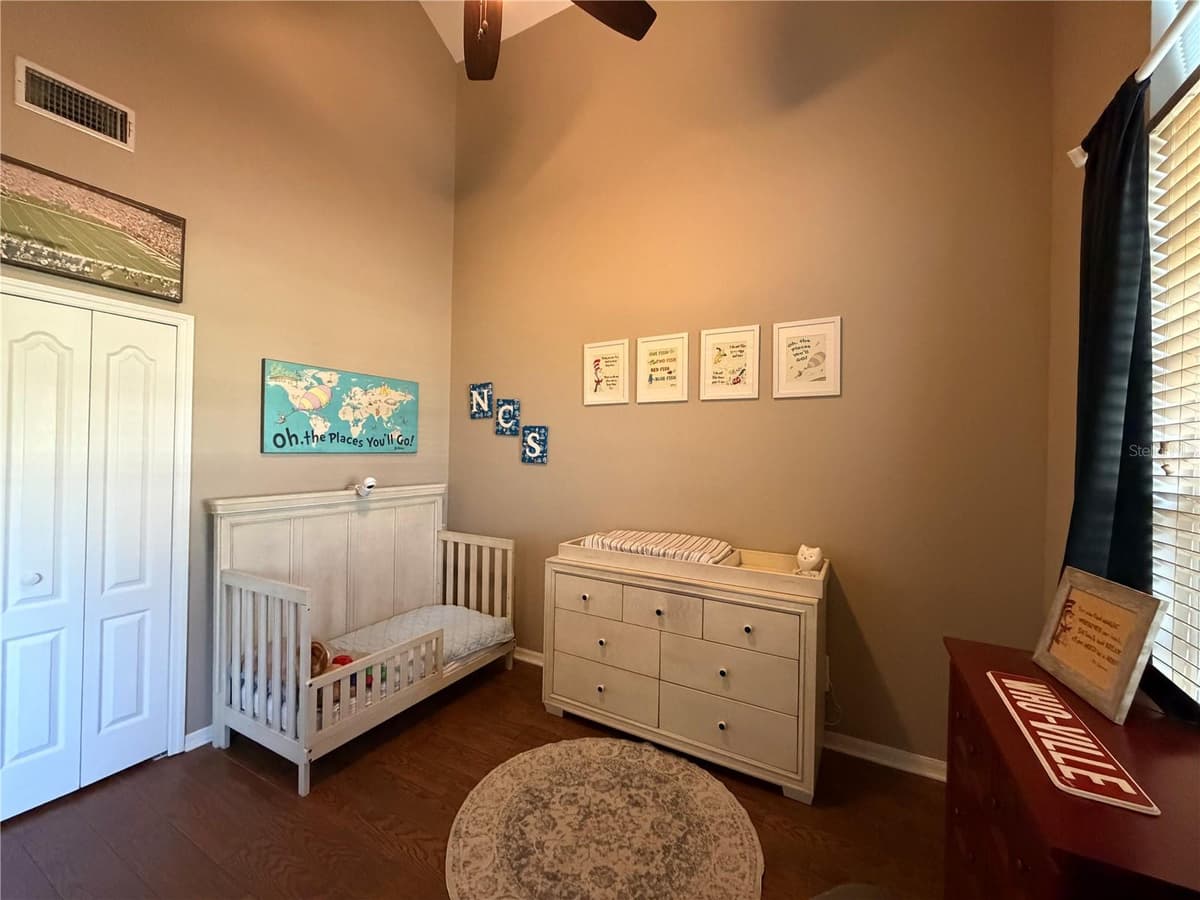 313 MACARTHUR PLACE — photo 15 of 19