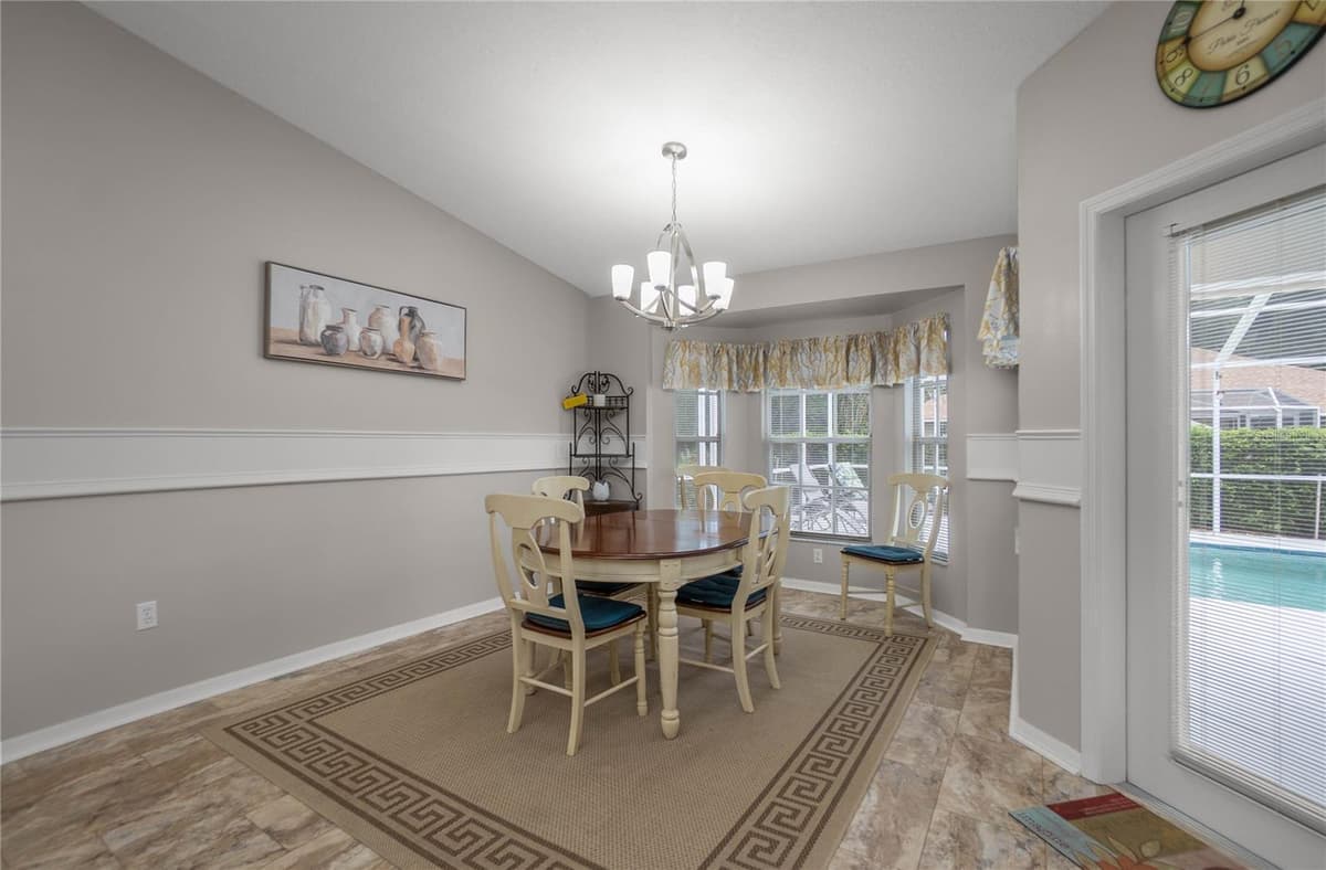 3048 BALMORAL COURT — photo 13 of 41