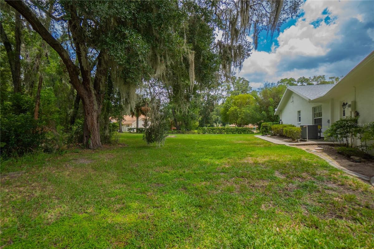3048 BALMORAL COURT — photo 39 of 41