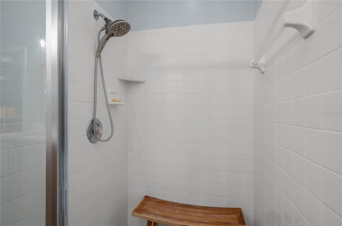 3048 BALMORAL COURT — photo 23 of 41