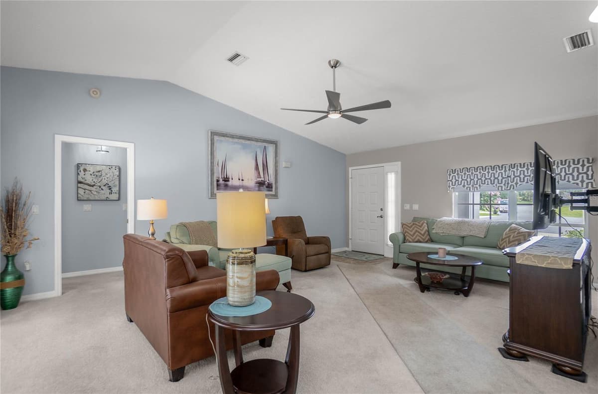 3048 BALMORAL COURT — photo 12 of 41
