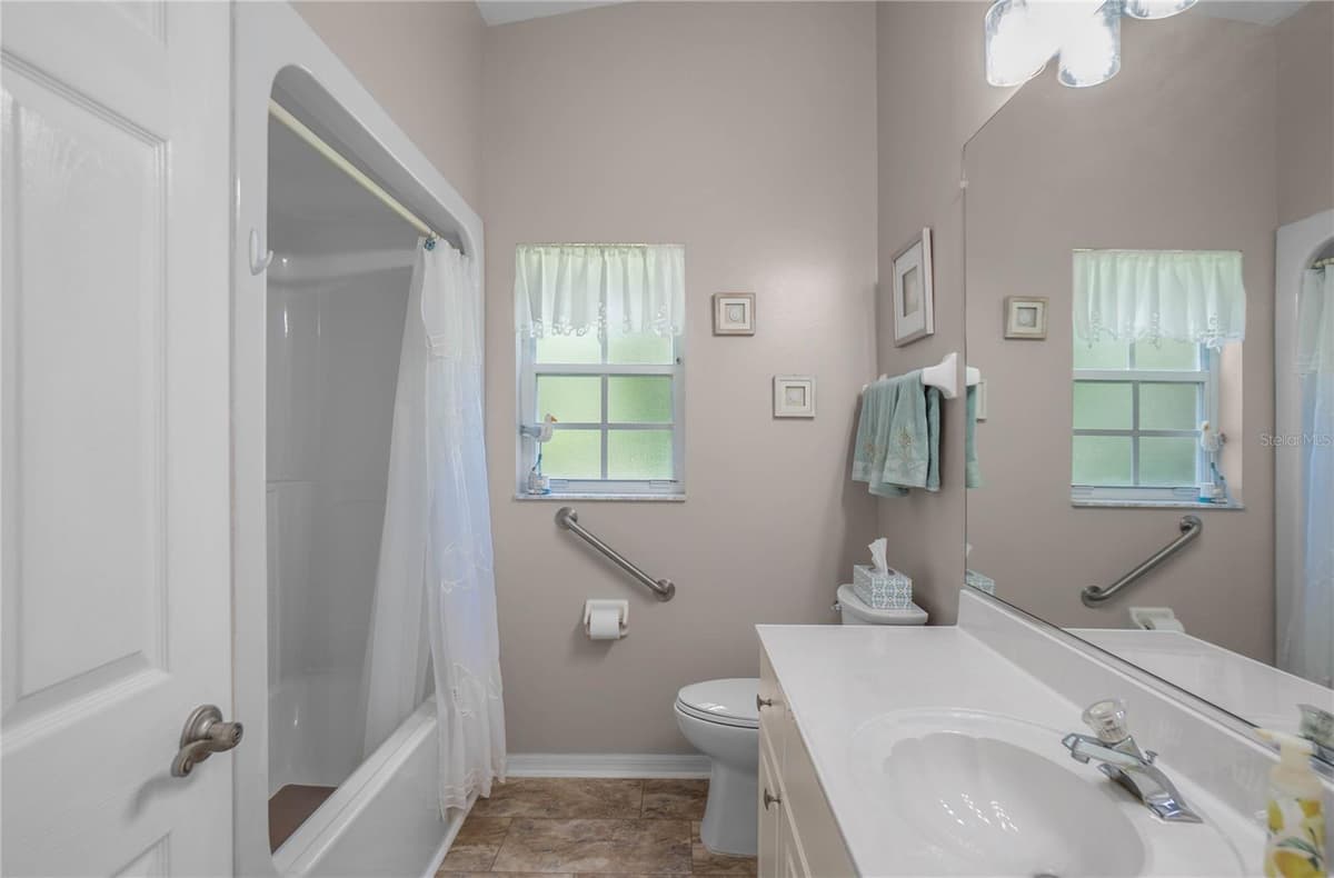 3048 BALMORAL COURT — photo 27 of 41