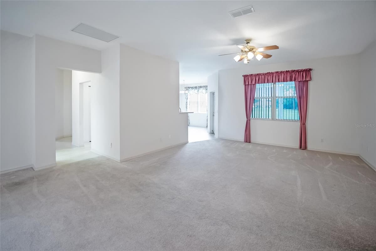 9548 90TH STREET — photo 5 of 51