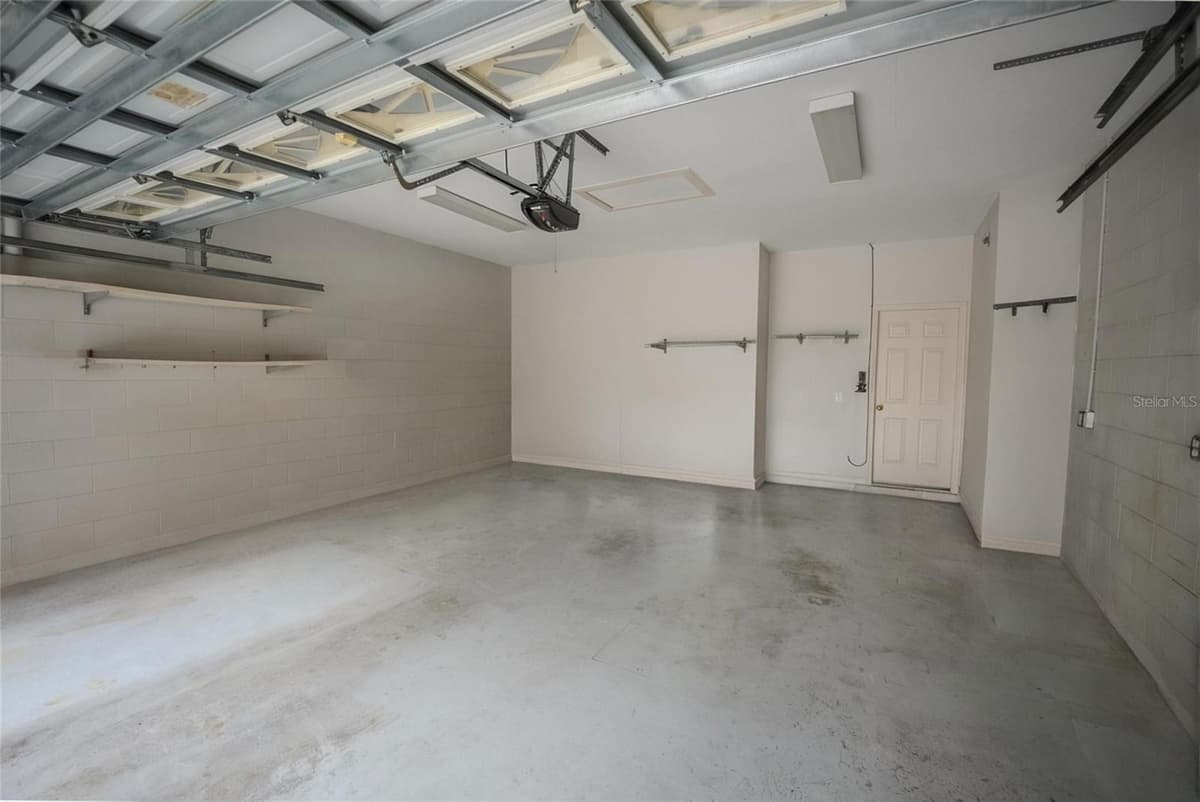 9548 90TH STREET — photo 34 of 51