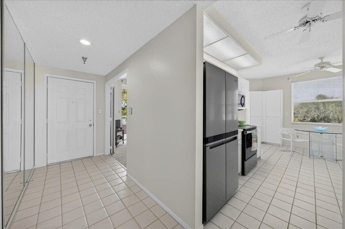 8001 SAILBOAT KEY BOULEVARD — photo 5 of 97