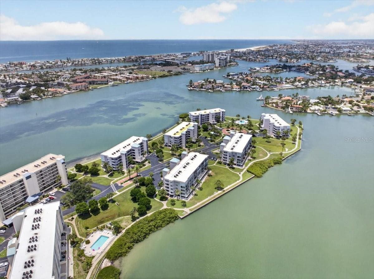 8001 SAILBOAT KEY BOULEVARD — photo 86 of 97