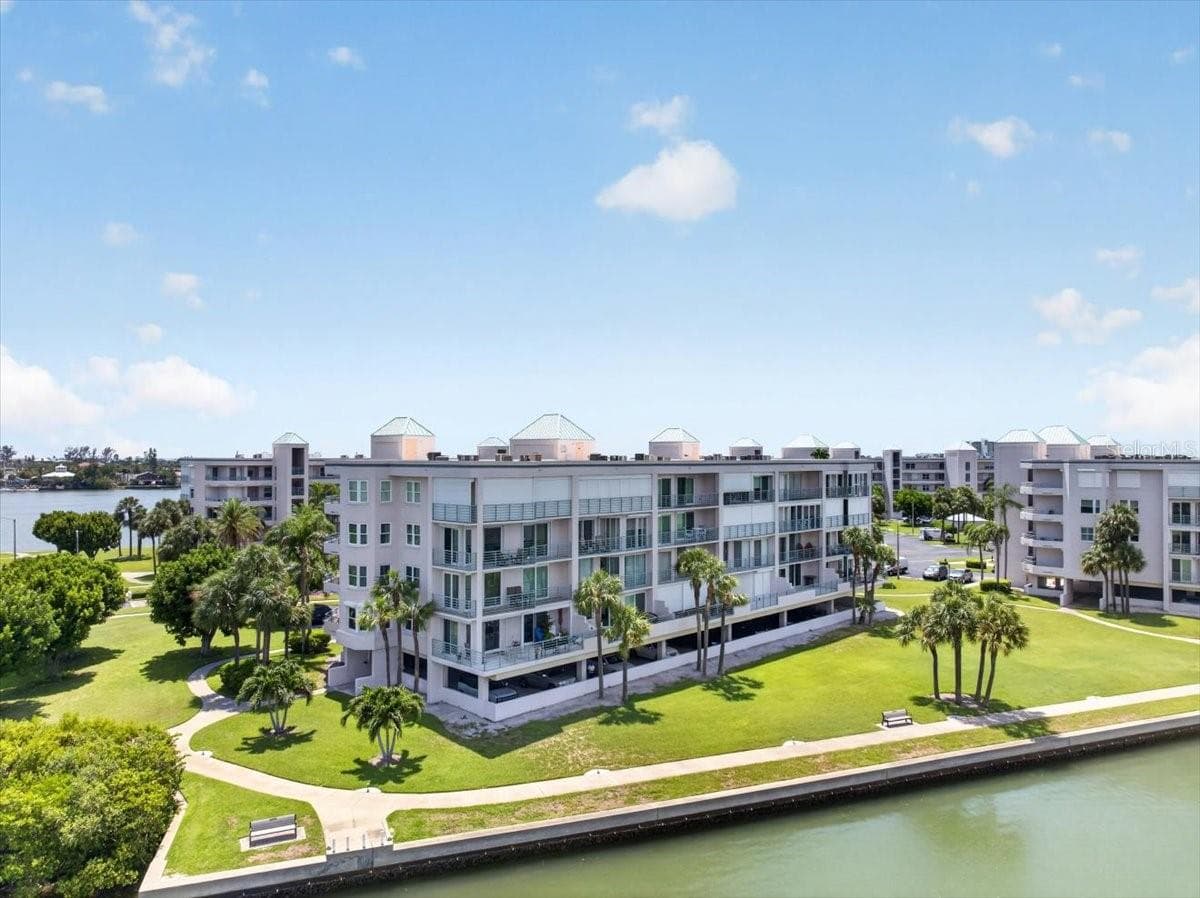 8001 SAILBOAT KEY BOULEVARD — photo 90 of 97