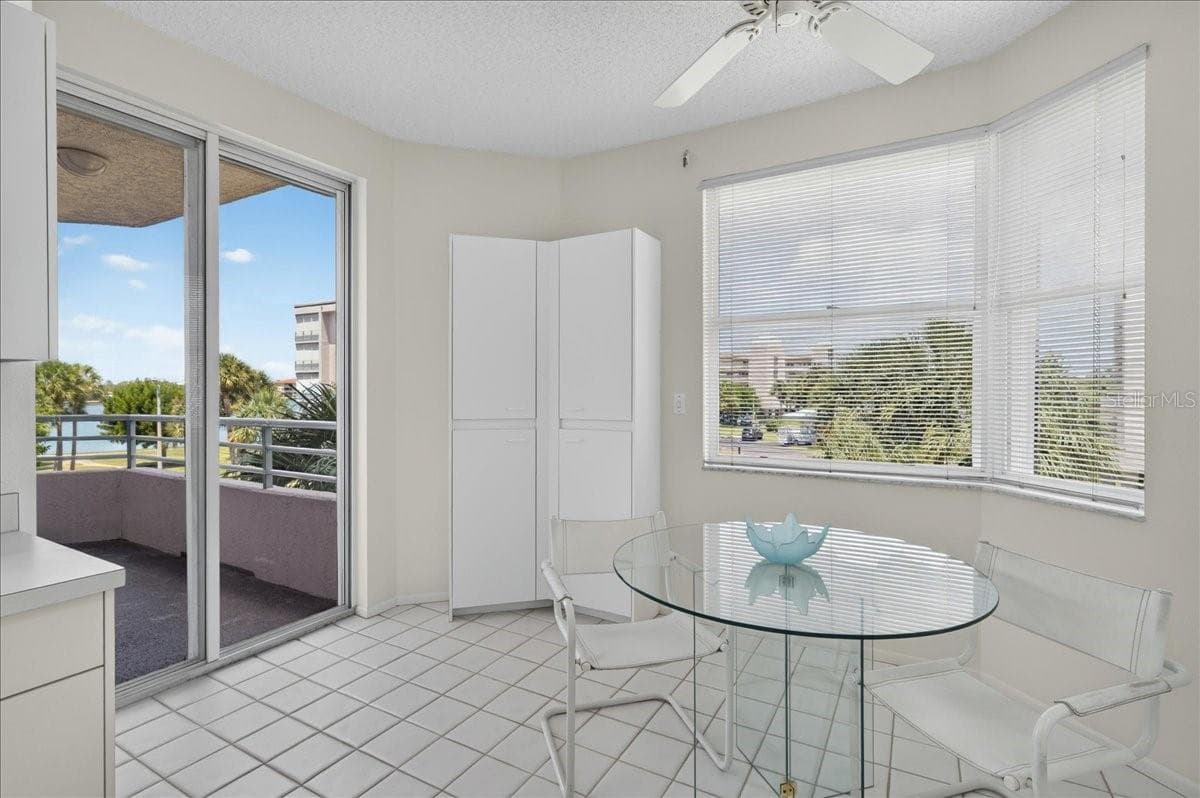 8001 SAILBOAT KEY BOULEVARD — photo 14 of 97