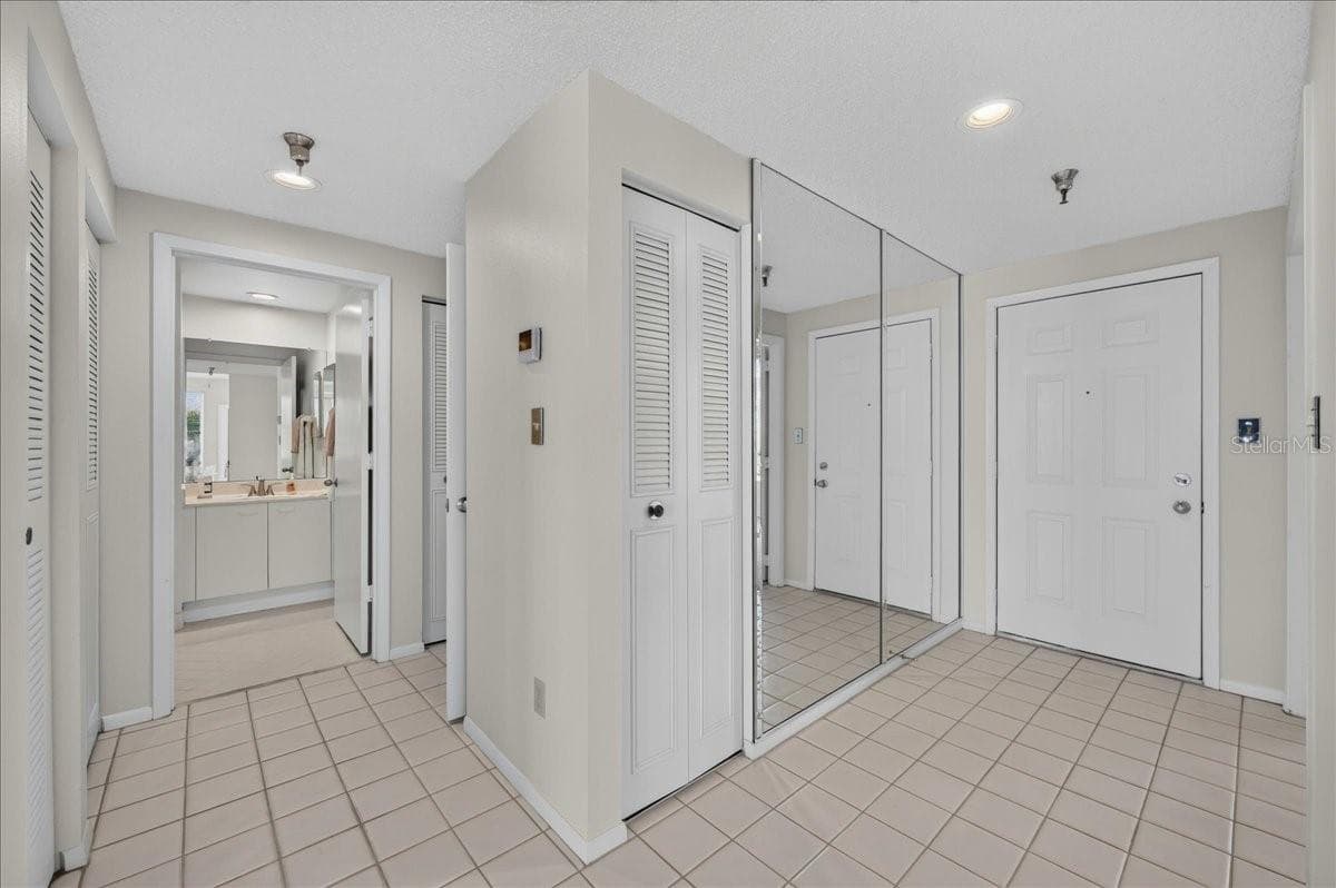 8001 SAILBOAT KEY BOULEVARD — photo 4 of 97