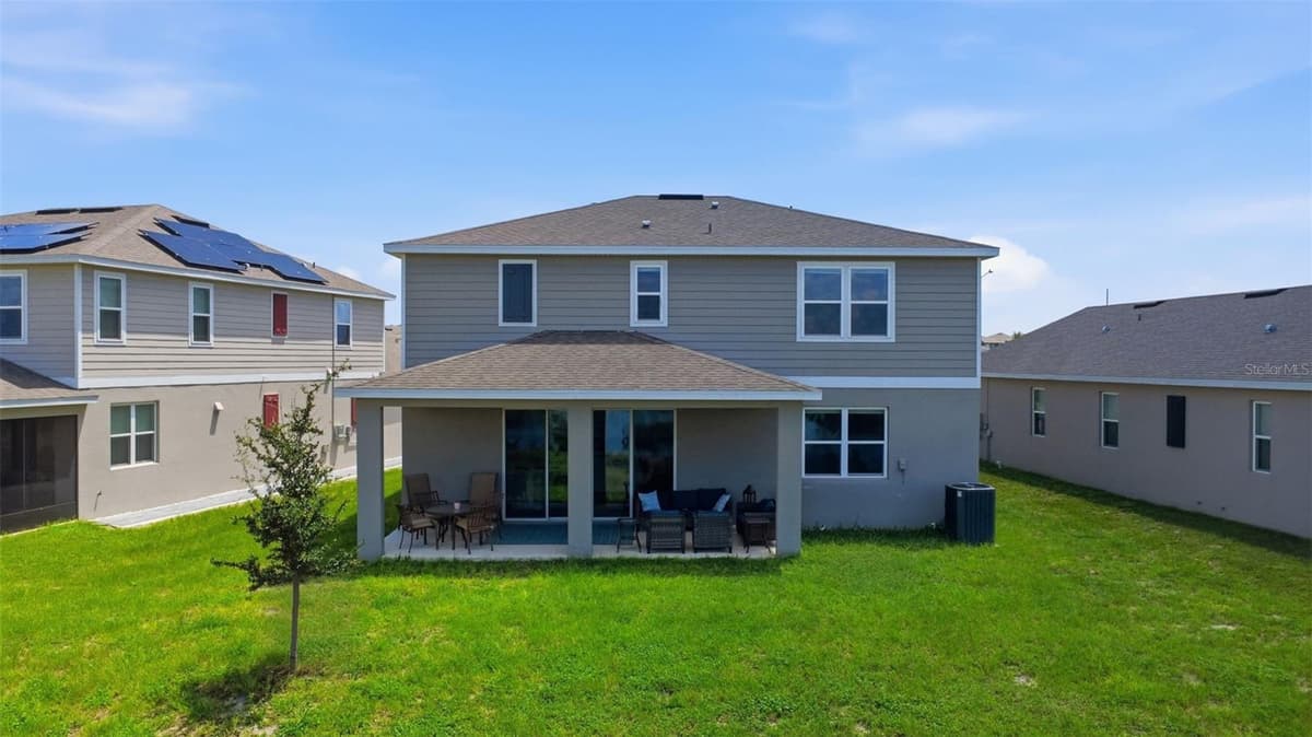 832 GRIFFON AVENUE — photo 47 of 58