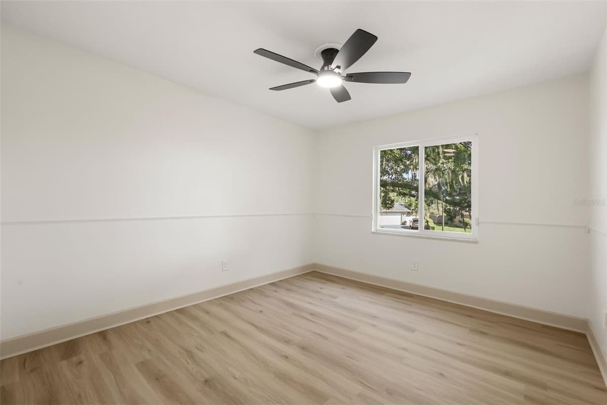 1301 DRUID ISLE ROAD — photo 32 of 44