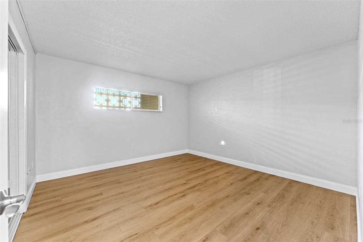 3606 PENINSULA DRIVE — photo 27 of 49