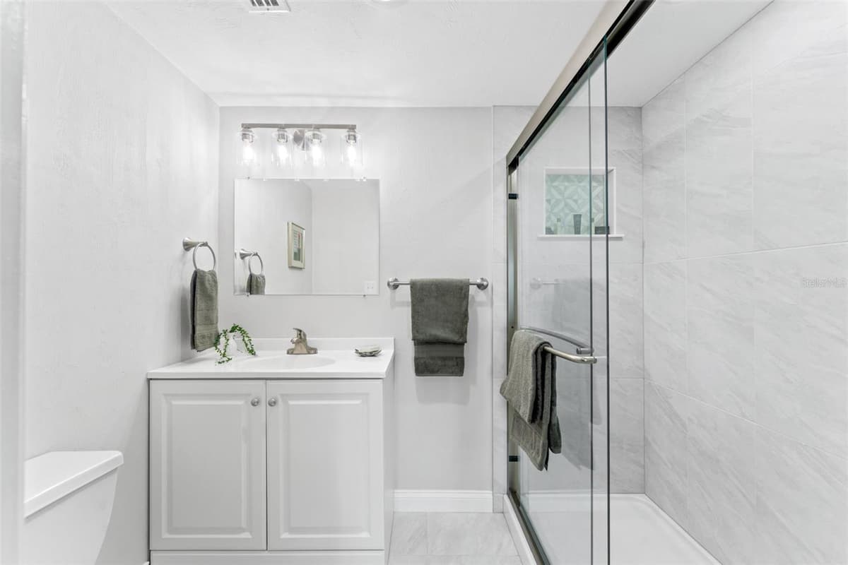 3606 PENINSULA DRIVE — photo 25 of 49