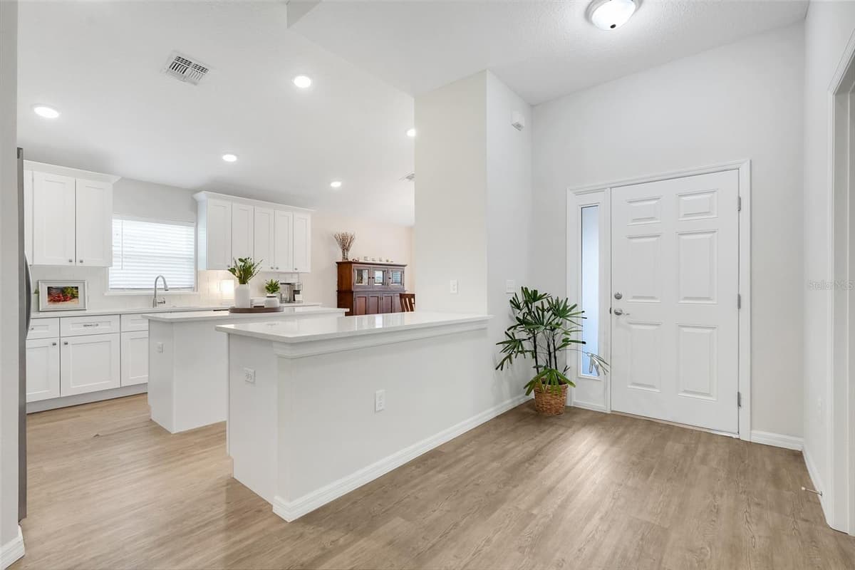 3050 SUNSCAPE TERRACE — photo 15 of 45