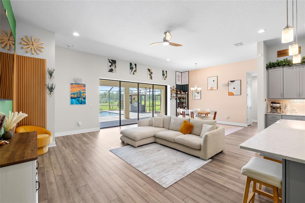 13098 WELLSPRING DRIVE — photo 18 of 58