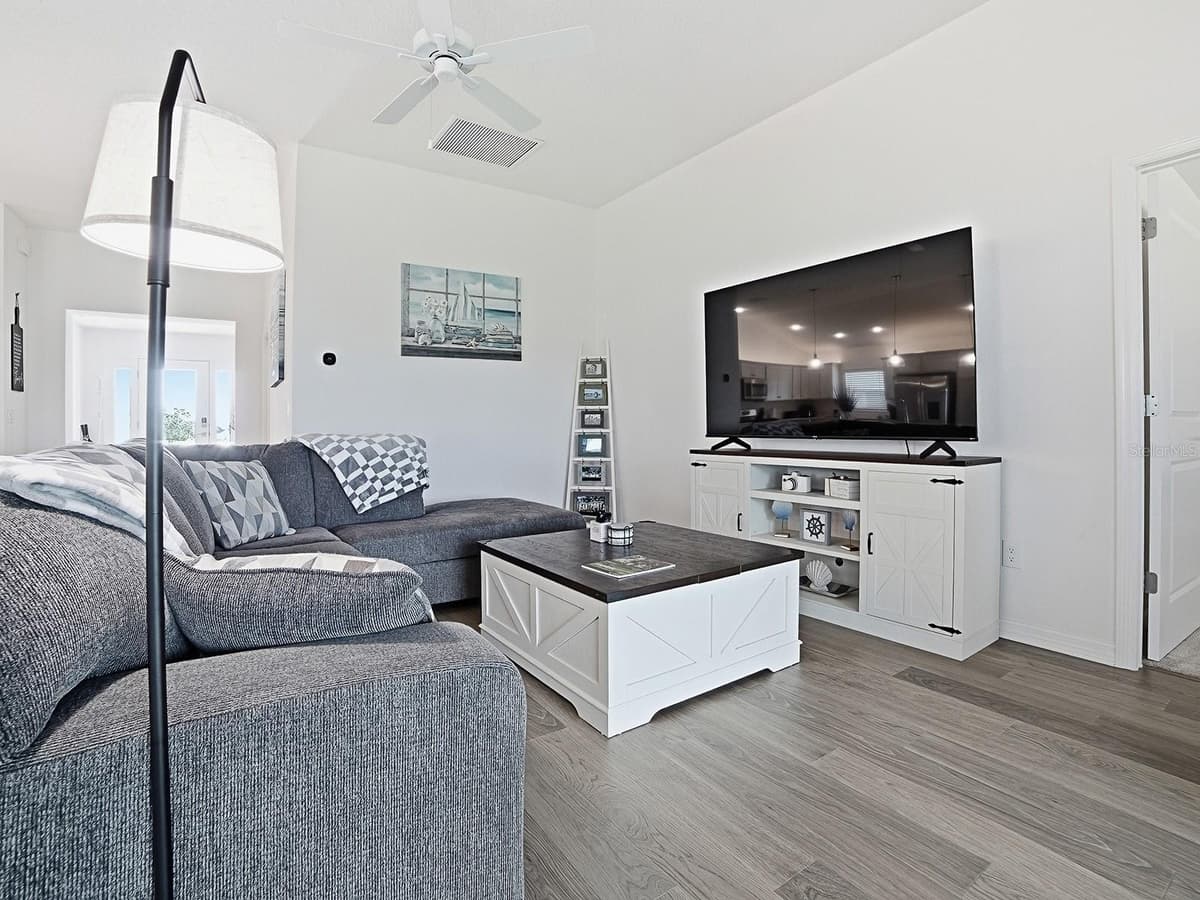 7274 CARLOS COURT — photo 18 of 57