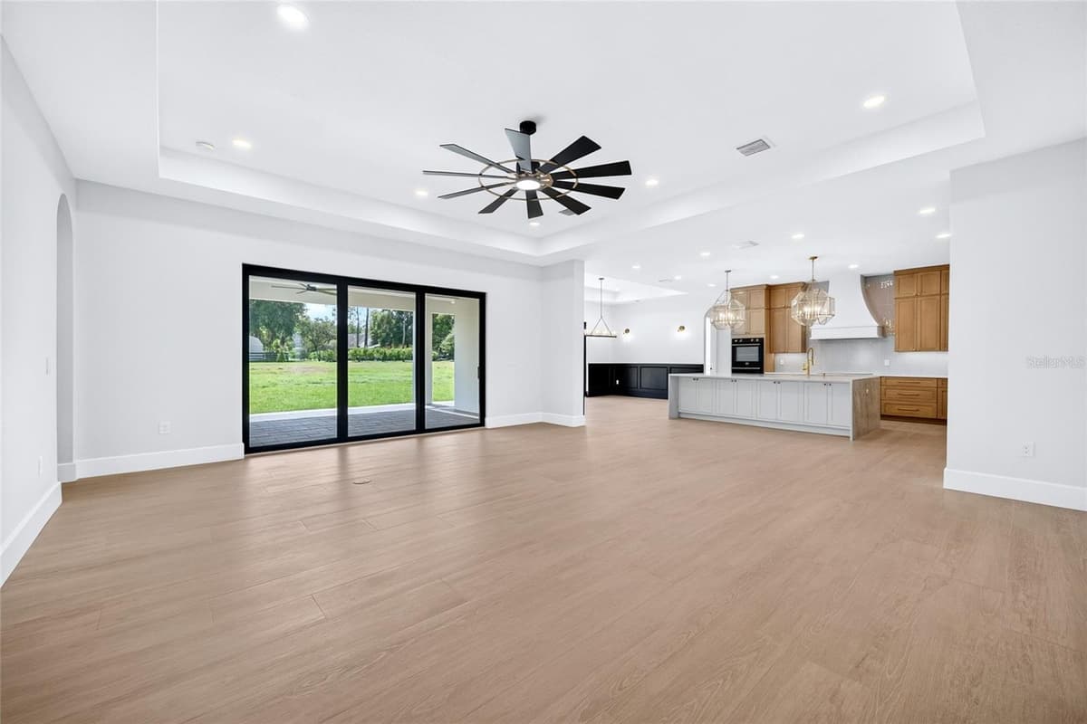 14800 MIM PLACE — photo 20 of 84