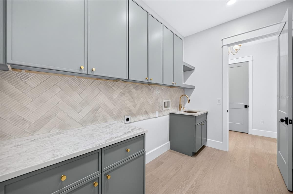 14800 MIM PLACE — photo 71 of 84