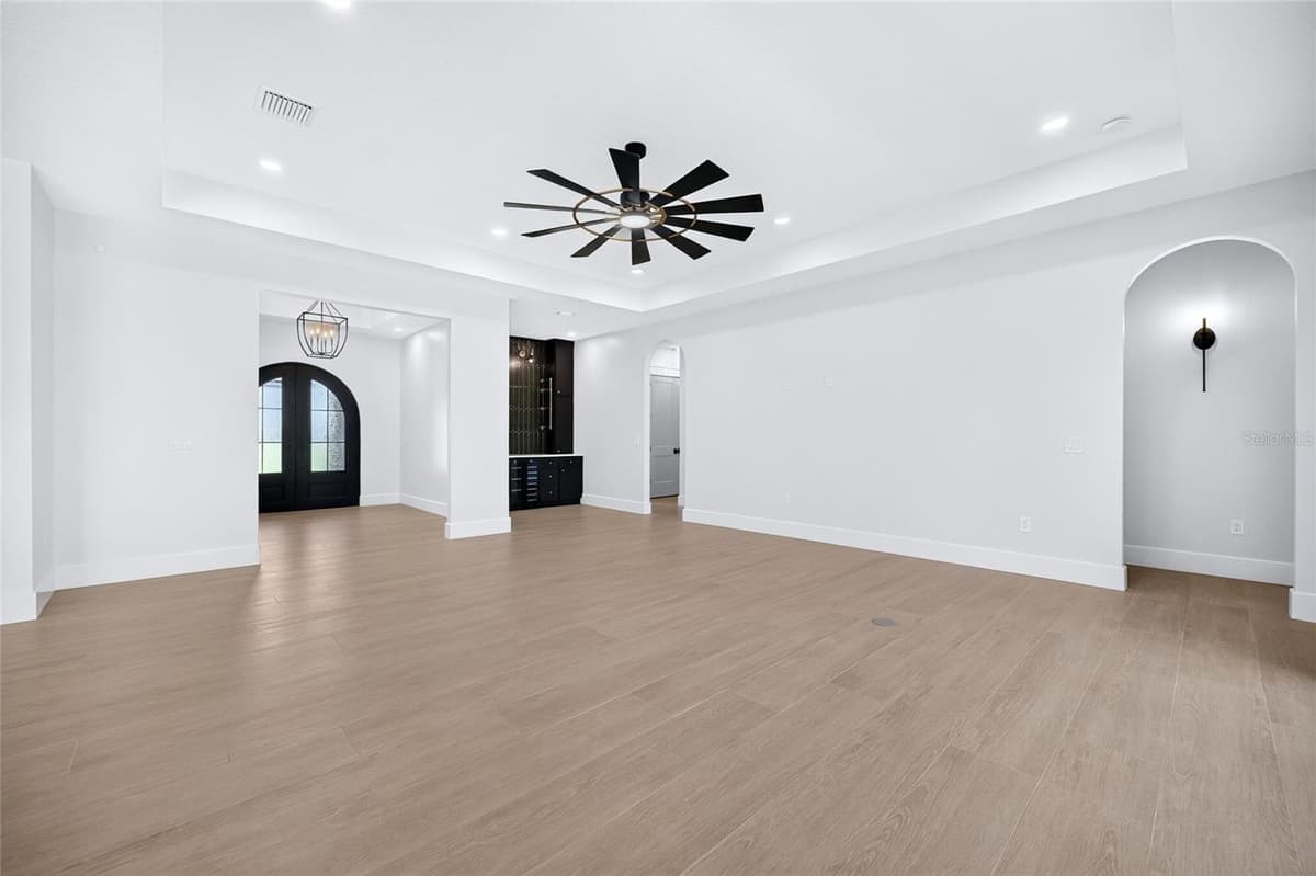 14800 MIM PLACE — photo 18 of 84