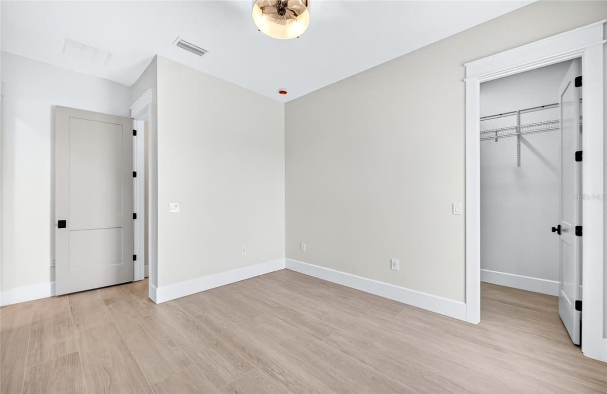 14800 MIM PLACE — photo 55 of 84