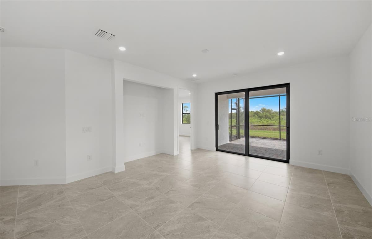 18604 HARBOR SANDS PLACE — photo 9 of 20