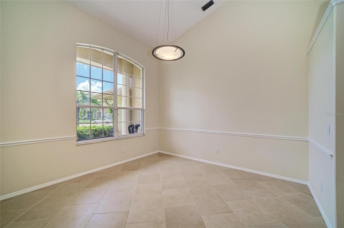6401 KYLIE CREEK WAY — photo 12 of 71