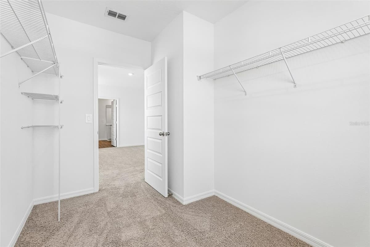 4003 VALERIAN WAY — photo 26 of 35