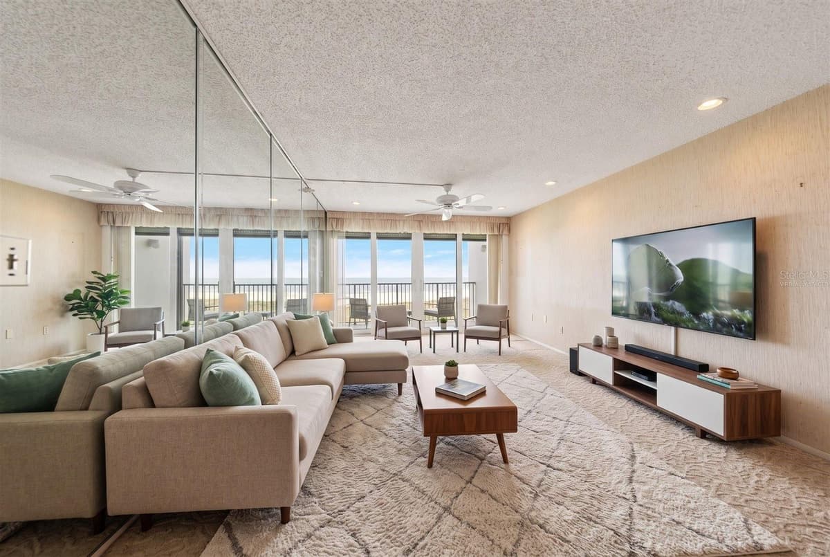 1250 GULF BOULEVARD — photo 7 of 32