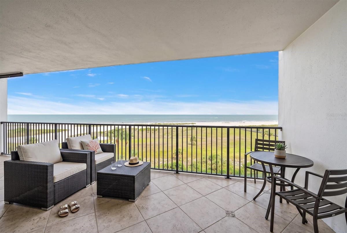 1250 GULF BOULEVARD — photo 9 of 32
