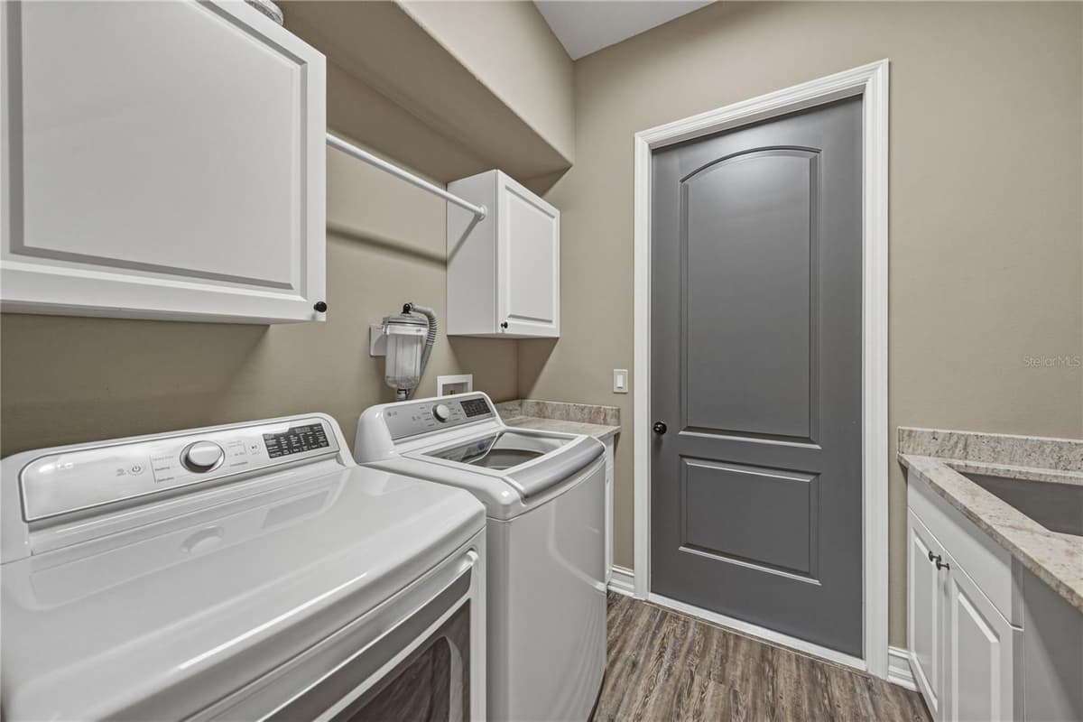 37405 HIGHRIDGE DRIVE — photo 59 of 90