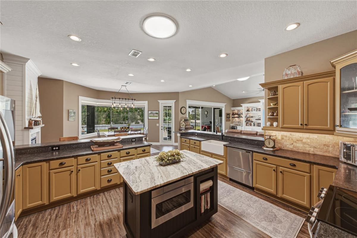 37405 HIGHRIDGE DRIVE — photo 20 of 90